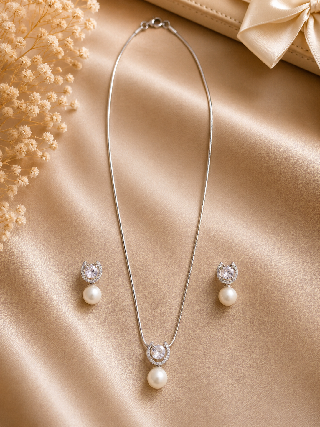 Minimal Pearl Pendant & Earrings Set