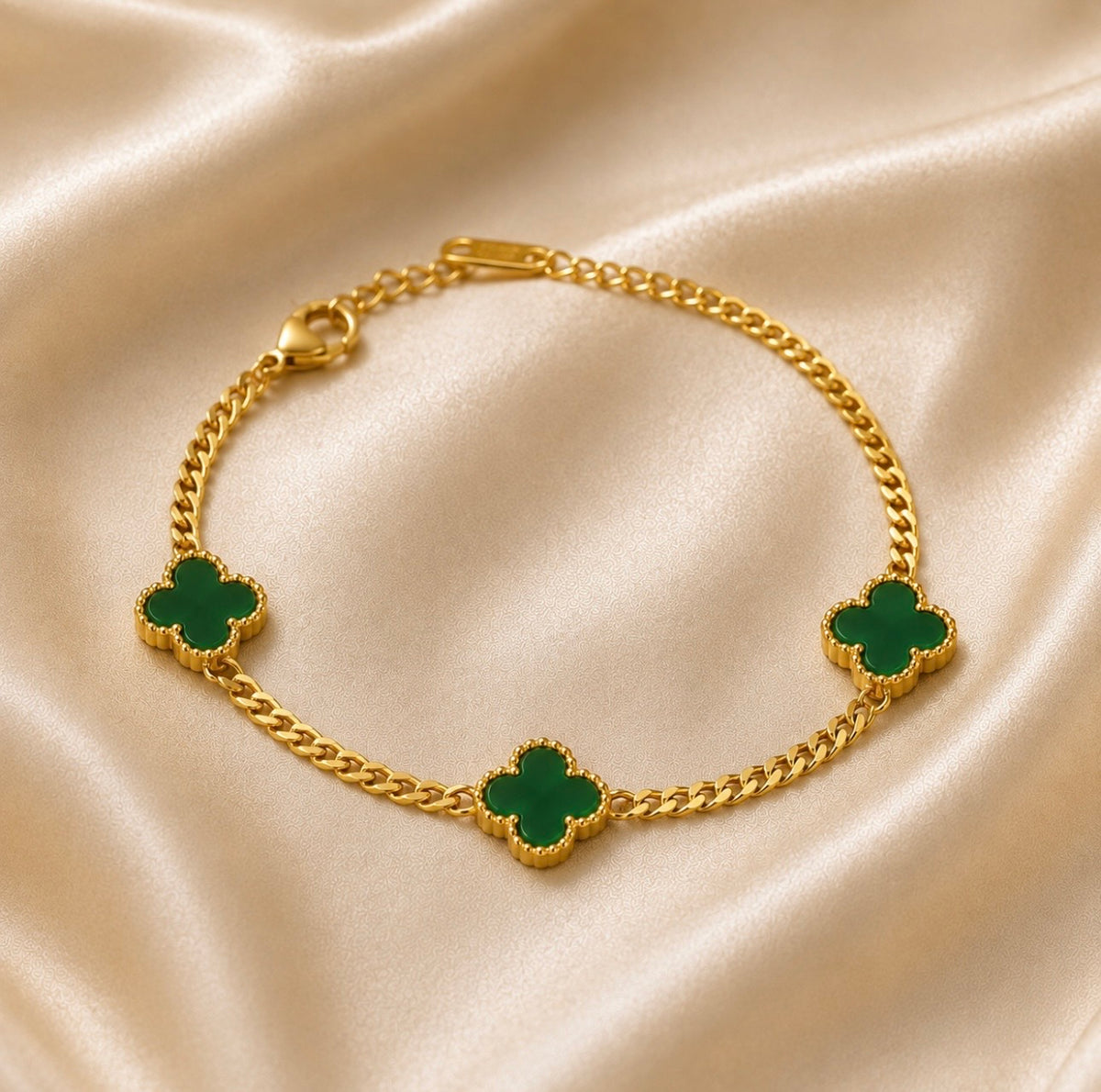 Emerald Clover Link Bracelet