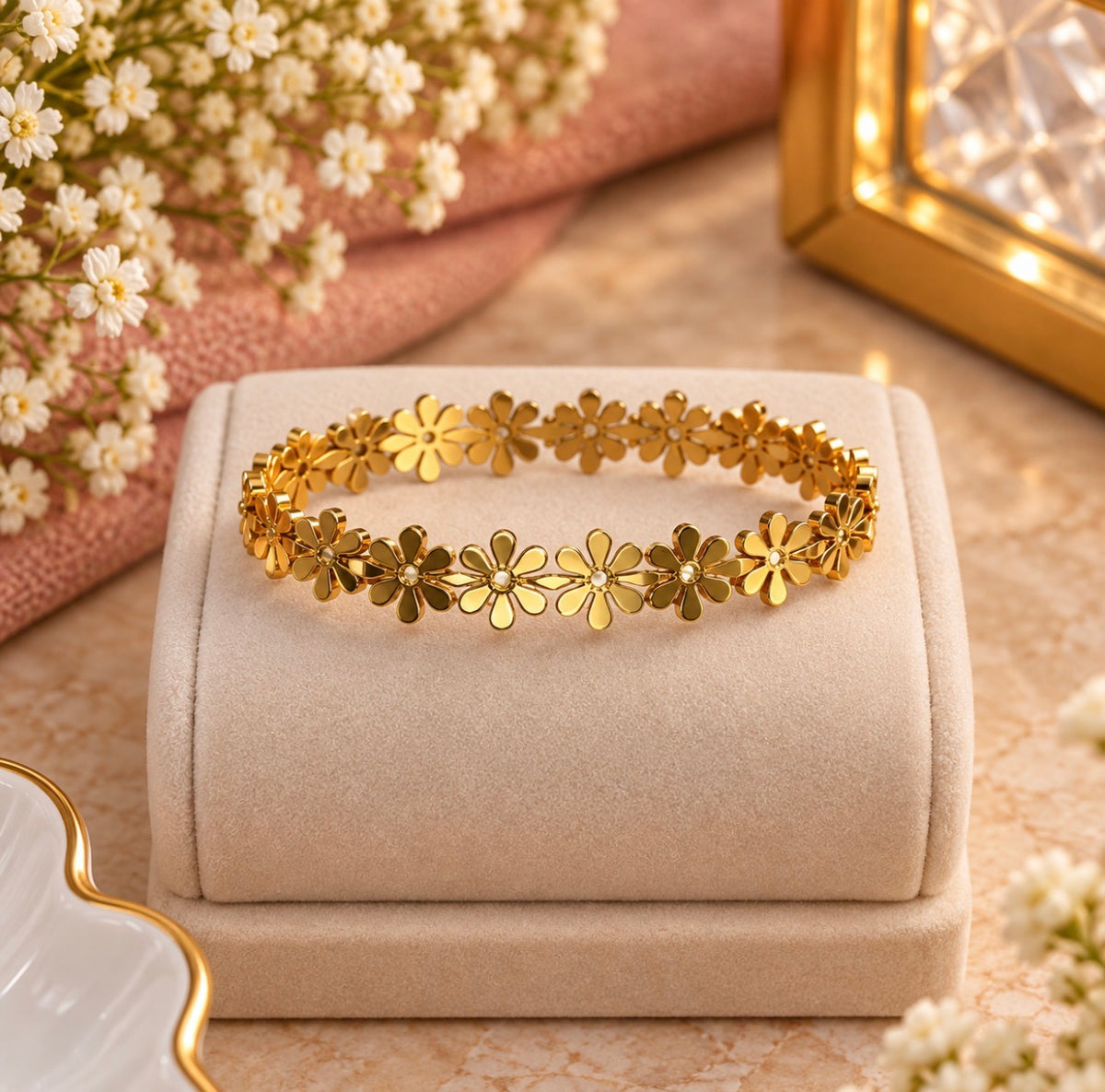 Golden Floral Bloom Bracelet