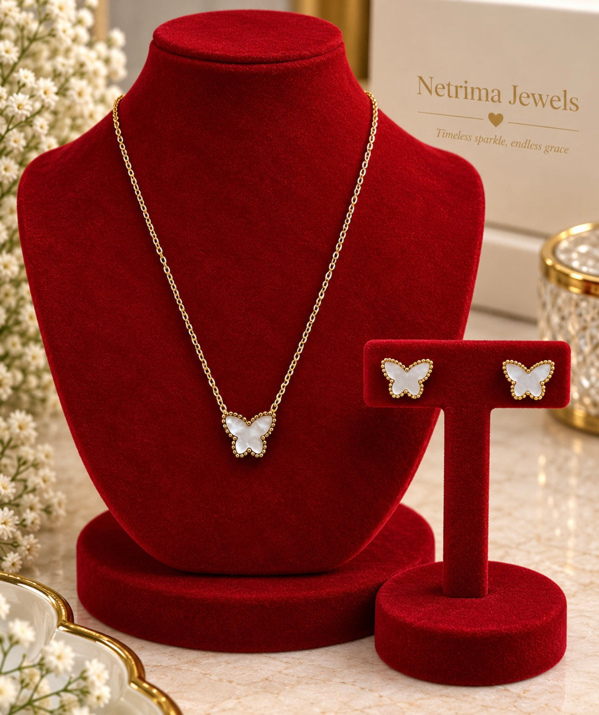 Pearl Butterfly Elegance Necklace & Earrings Set 🦋