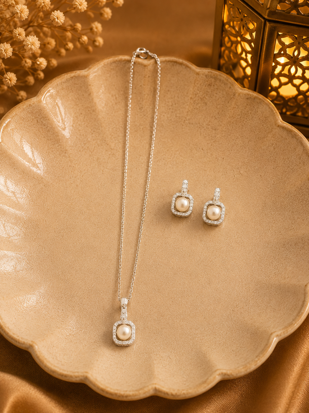 AD Pearl Luxe Pendant Set